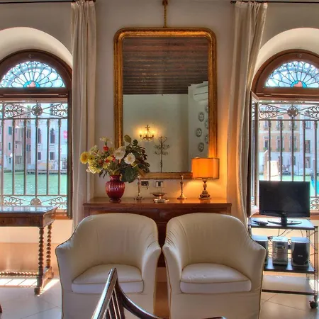 Apartment Tribuno Grand Canal Venice