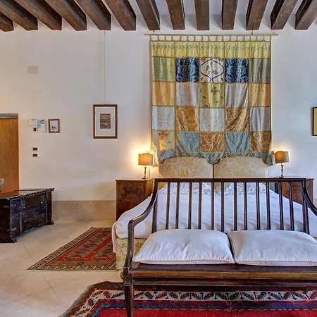 Apartment Tribuno Grand Canal