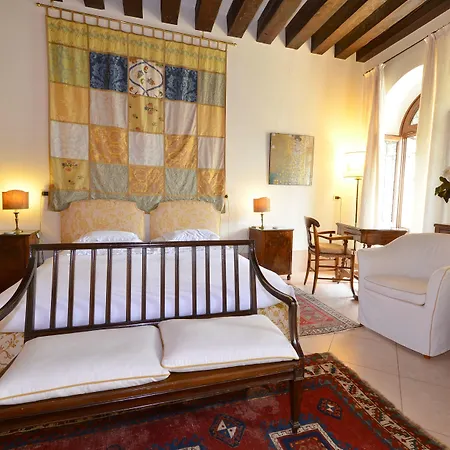 Tribuno Grand Canal Apartment *