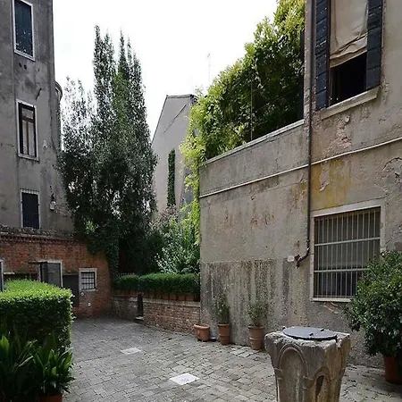 Tribuno Grand Canal Venice