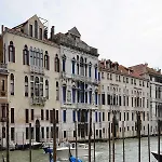 Tribuno Grand Canal Apartman